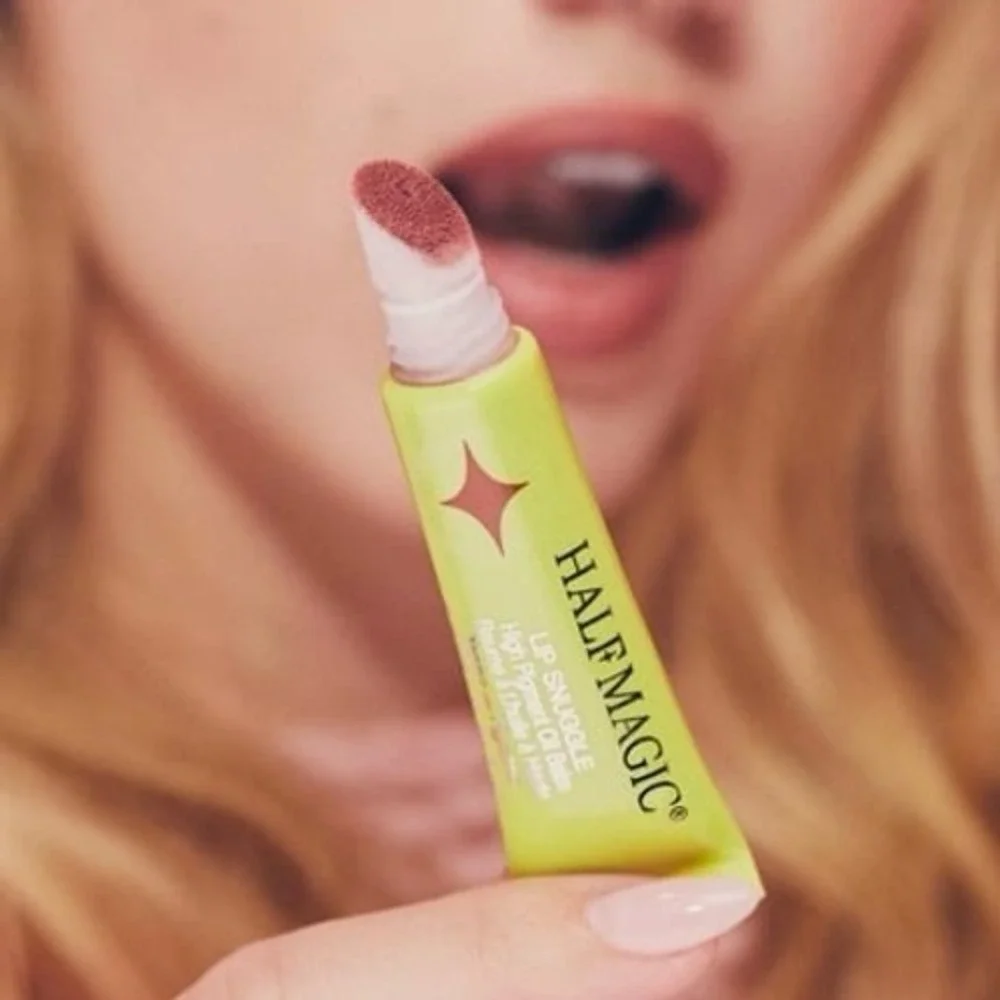 HALF MAGIC Lip Snuggle High Pigment Oil Balm Kitten Pounce New